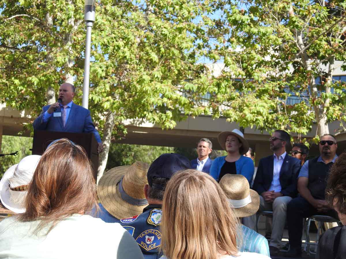 Fire-apparatus-ribbon-cutting-ceremony--37